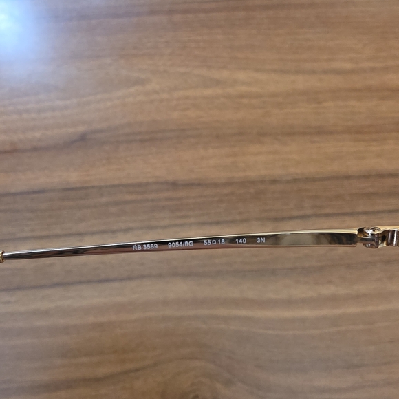 Ray Bans - Picture 3 of 3